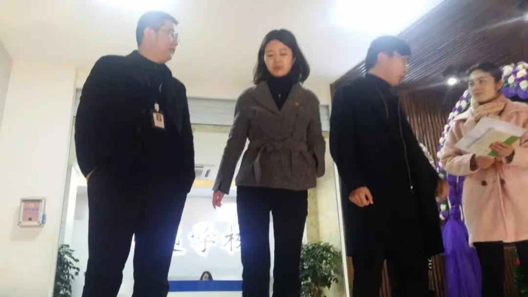 熱烈祝賀川越教育共青團(tuán)總支部委員會(huì)成立了！