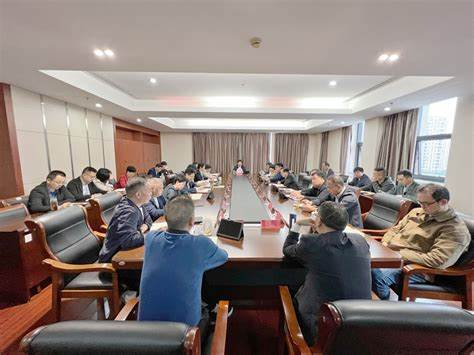 教育部召開黨組擴大會，學習貫徹習近平總書記重要講話和2025年全國兩會精神